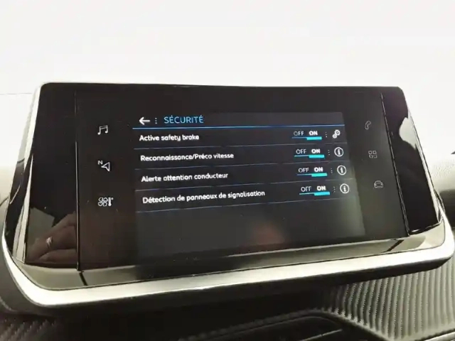 Peugeot 2008 bluehdi 130 s&amp;s eat8 — photo 22
