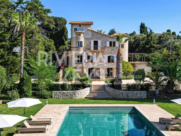 Cap d'Antibes : Un havre de paix exceptionnel sur la Côte d'Azur