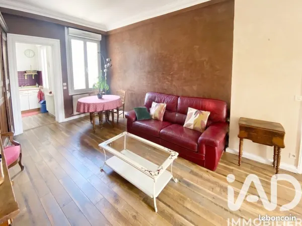Maison 10 pièces 268 m²