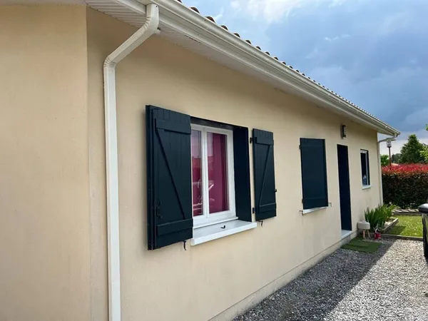 Maison de plain-pied 5 pièces 101 m²