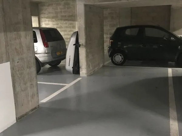 Location place de parking - rue du Surmelin Paris 20ème