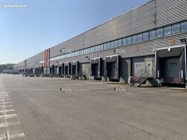 Local logistique 22 131 m²