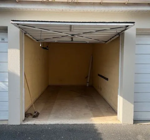 Parking/box ROISSY EN FRANCE