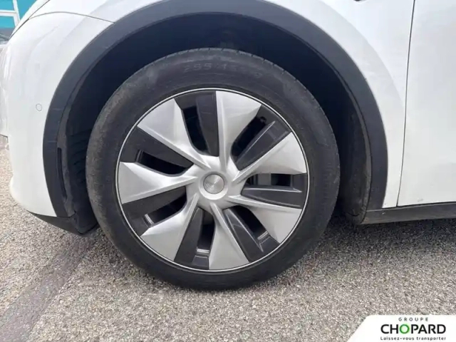 Tesla Model Y grande autonomie dual motor awd — photo 12