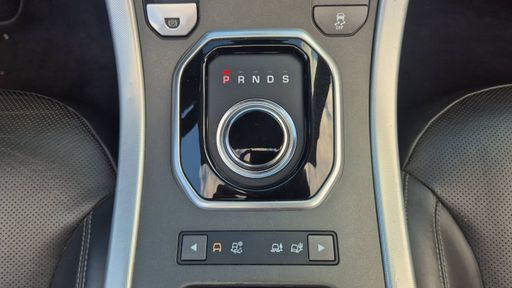 Land Rover Range Rover Evoque Cabriolet 2.0 TD4 150 4WD BVA9 - HSE Dynamic – 2017 – 110649 km – Diesel – Boîte Automatique — photo 28