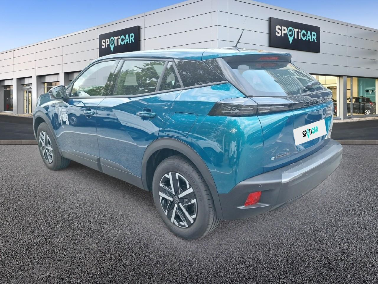 Peugeot 2008 e-2008 156ch 54 kwh style — photo 7