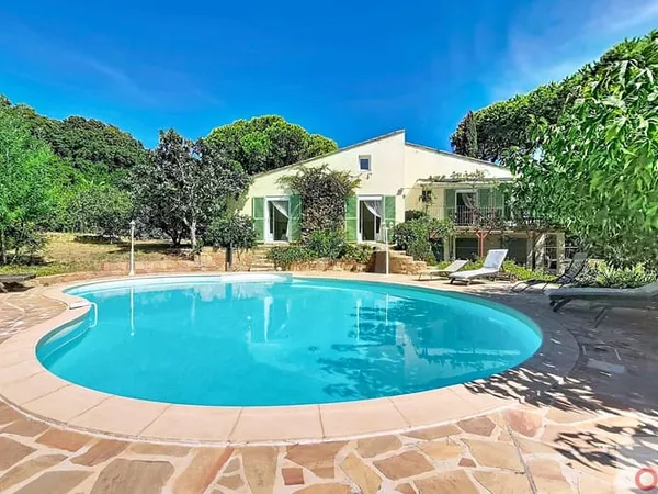 Maison 5 pièces 147 m²