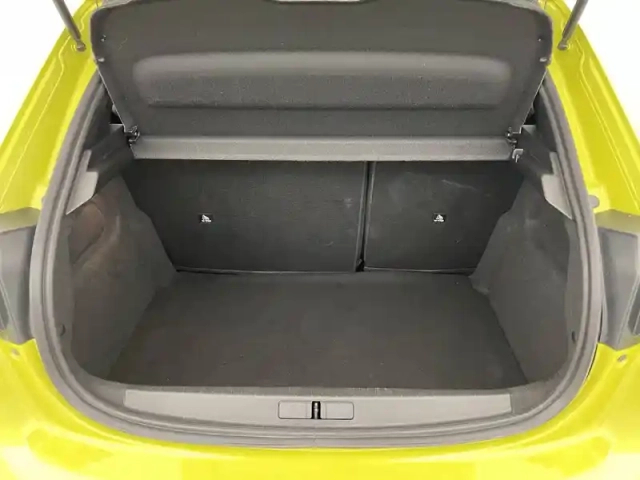 Peugeot 208 puretech 100 s&amp;s bvm6 — photo 13