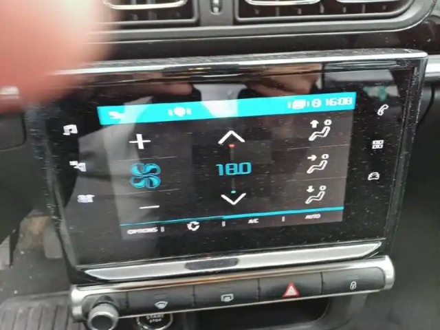 Citroën C3 puretech 110 s&amp;s bvm6 — photo 21