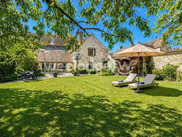 Maison 5 pièces 150 m²