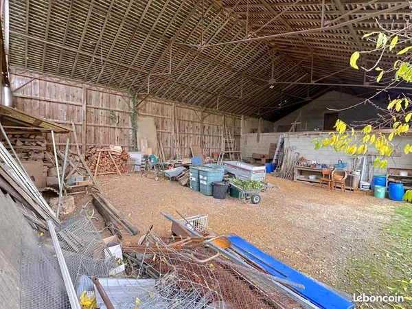 Propriété 1 pièce 200 m²