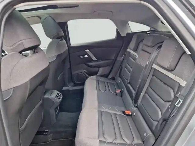 Citroën C4 puretech 130 s&amp;s eat8 — photo 12
