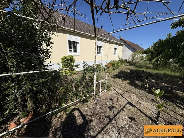 Maison 5 pièces 88 m² à vendre à Saint-Pere-Sur-Loire (45600)