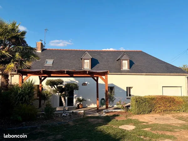 Longère Familiale - 7 pièces - 166m2