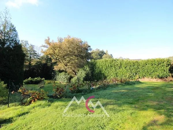 STE-ANNE SUR BRIVET, Terrain à bâtir d'environ 1100m2