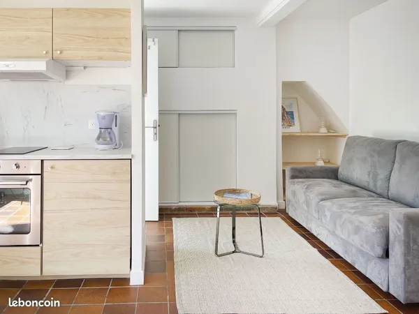 Studio 1 pièce 22 m²