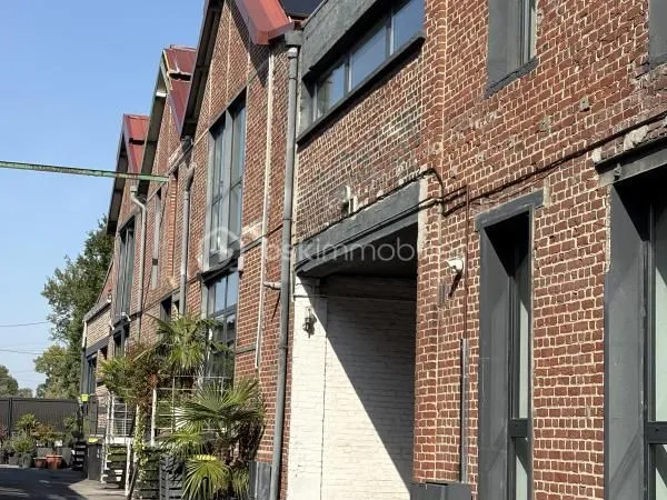 Loft 10 pièces 350 m²