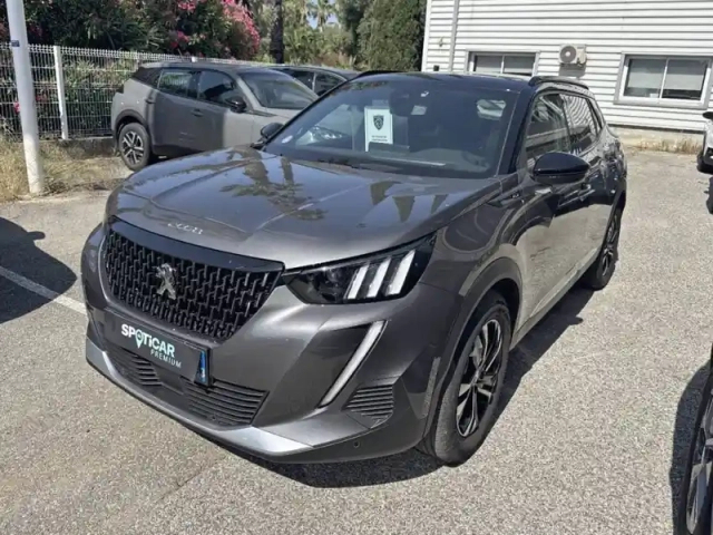 Peugeot 2008 puretech 130 s&amp;s eat8