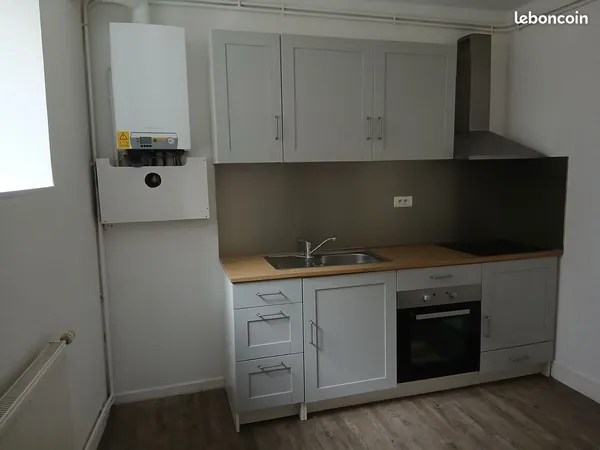 Loue appartement F3 centre ville, au calme