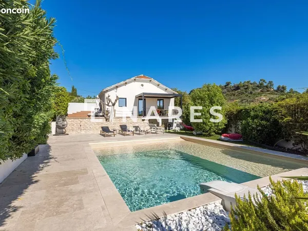 Maison 5 pièces 200 m²
