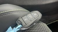 Peugeot 2008 1.2 PureTech 130ch S&S GT EAT8 — photo 16