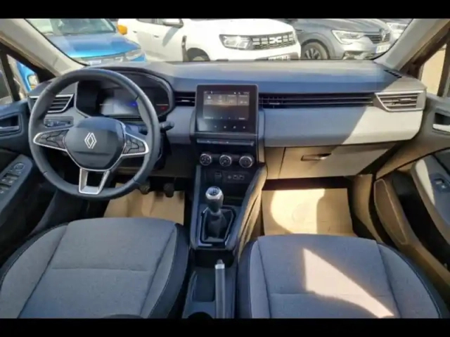 Renault Clio 1.5 dci 100ch evolution - 25 — photo 9