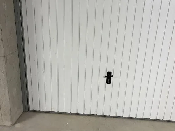 Garage/box 14 m² Acigne