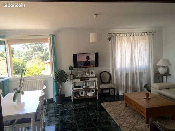 Appartement à louer à Lignan sur Orb