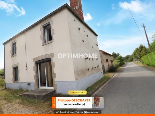 Maison de Village 87 m²- 4 Pièces - 2 Chambres - Gite à rénover - Grange - Dépendances sur parcelle 