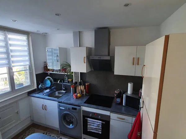 Appartement 1 pièce 61 m²