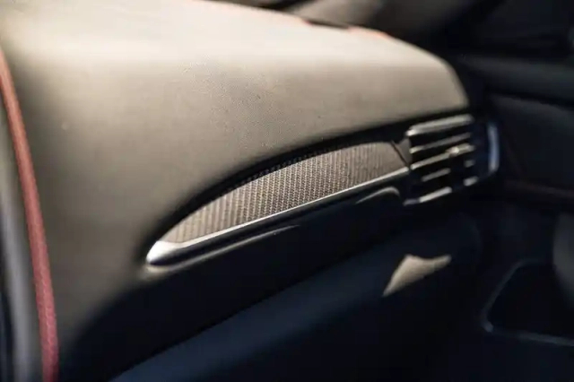 Maserati Levante 3.0 v6 bi-turbo 350 q4 — photo 36