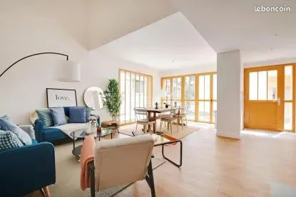 Villa de 4 pieces à vendre - Paris
