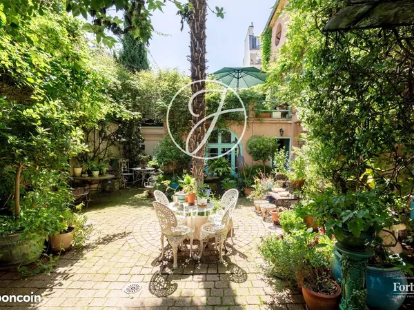 Maison 7 pièces 184 m²