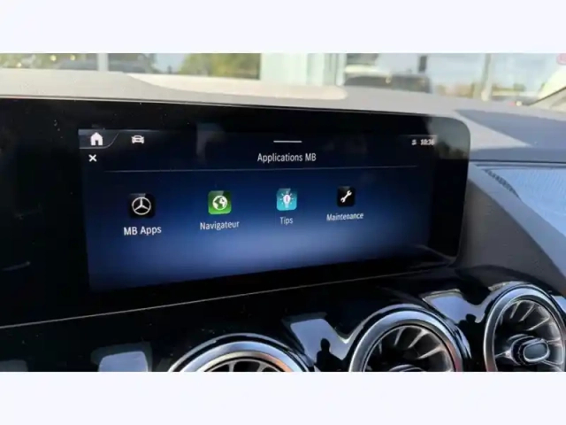 Mercedes Gla 200 amg line — photo 48