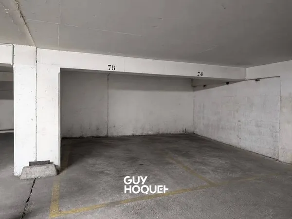 Parking 10 m²