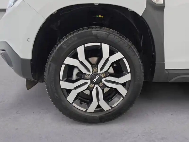 Dacia Duster eco-g 100 4x2 — photo 247