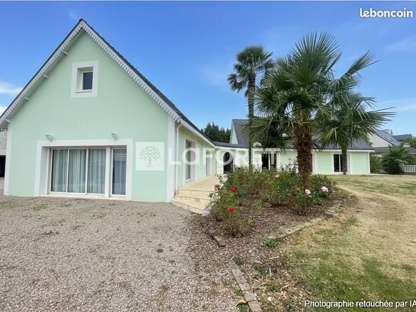 Propriété 6 pièces 220 m²