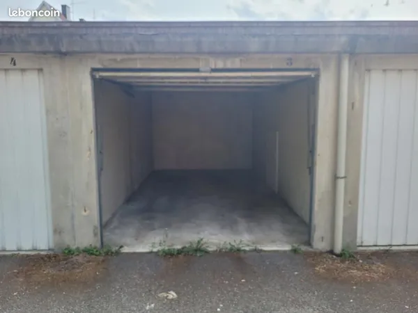 Garage/box 12 m² Bischheim
