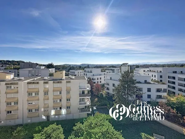 Appartement 5 pièces 103 m²