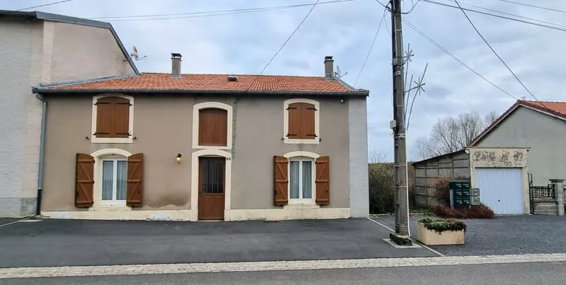Photo 1