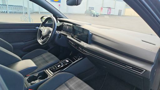 Volkswagen Golf 2.0 TDI 200 DSG7 - GTD – 2022 – 60016 km – Diesel – Boîte Automatique — photo 47