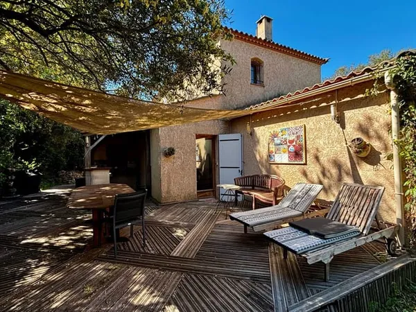 Maison 5 pièces 145 m²