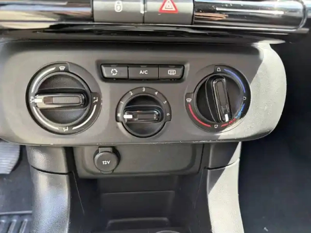 Citroën C3 puretech 83 s&amp;s bvm5 — photo 19