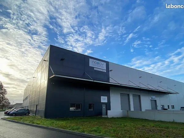 LOCAL D'ACTIVITE 3000 m² POMPIGNAC