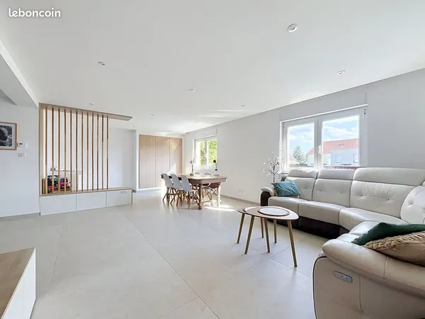 Maison 172m2 sur 7 ares avec piscine