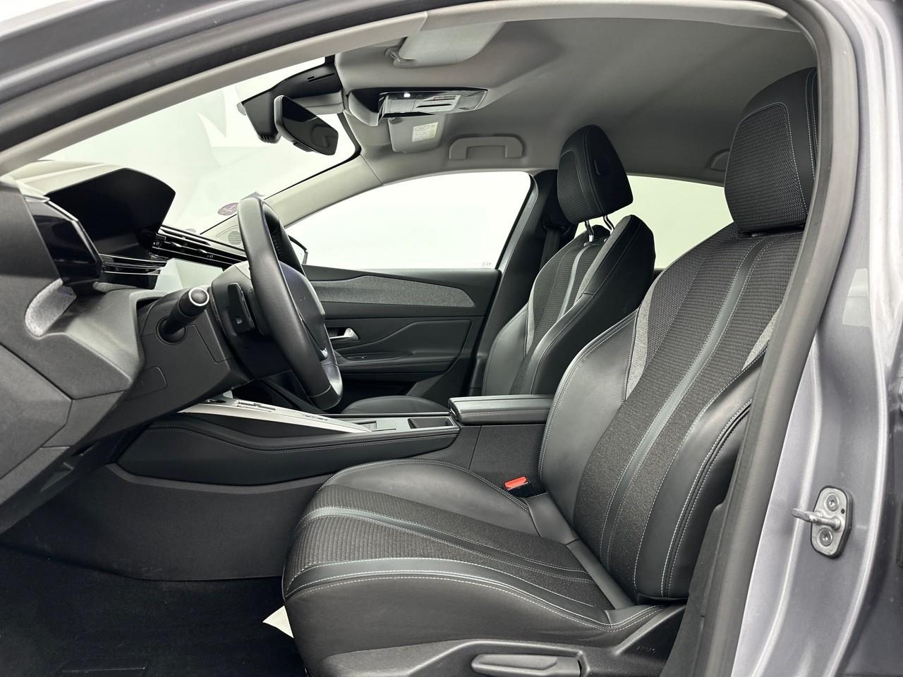 Peugeot 308 phev 180 e-eat8 allure pack — photo 9