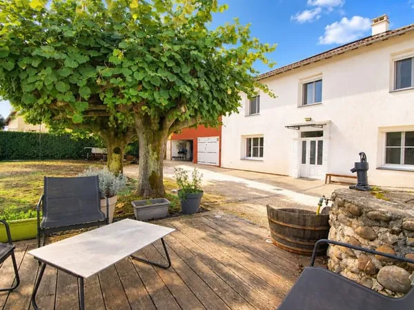 Maison 5 pièces 144 m²