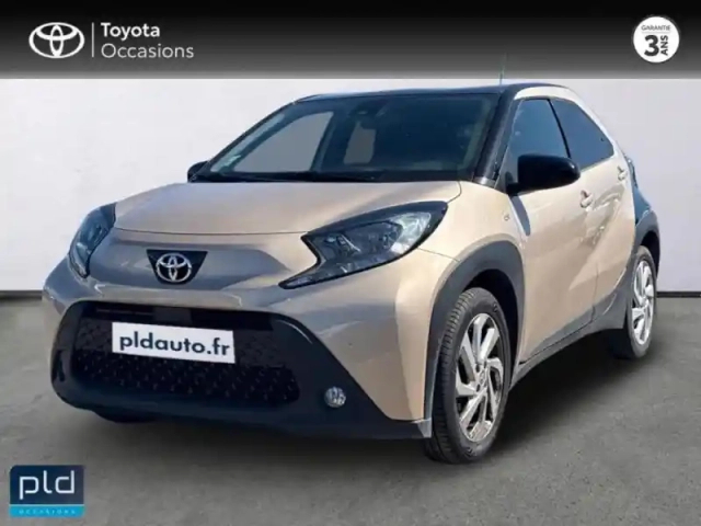 Toyota Aygo X 1.0 vvt-i 72ch design my23 — photo 1