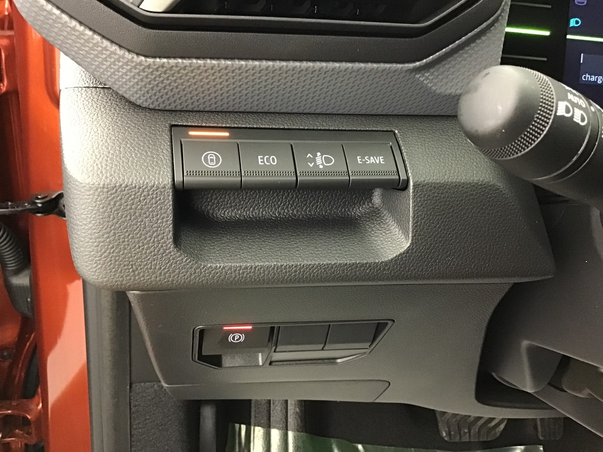 Dacia Duster — photo 26