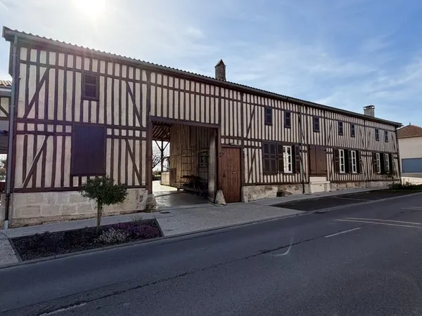 Propriete à vendre 10 pièces Proche de SAINT DIZIER (51)